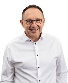 System Engineer Voice Rolf Sturzenegger